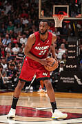 Andrew Wiggins #2 Photograph by Issac Baldizon