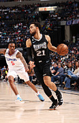 Tyus Jones #5 Photograph by Joe Murphy