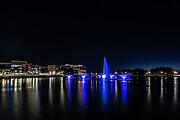 A starry night on Lake Northwestern U. Photograph by Sven Brogren