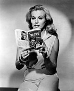 ANITA EKBERG in BLOOD ALLEY -1955-, directed by WILLIAM A. WELLMAN. Photograph by Album