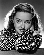 BETTE DAVIS in PAYMENT ON DEMAND -1951-, directed by CURTIS BERNHARDT. Photograph by Album
