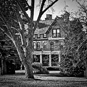 Brucemore Mansion Digital Art by Kirt Tisdale Brucemore Mansion Digital Art by Kirt Tisdale