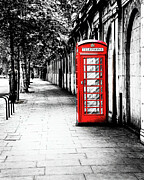Classic British Red Telephone Booth - London Embankment Digital Art by Mark Tisdale