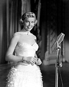 DORIS DAY in YOUNG MAN WITH A HORN -1950-, directed by MICHAEL CURTIZ. Photograph by Album