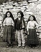 Fatima Children Lucia dos Santos Francisco and Jacinta Marto Virgin Mary Apparition Mixed Media by Fatima Photograph