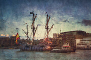 Galeon Andalucia Sets Sail Photograph by Raymond Hill