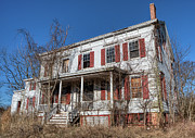 Haunted Farm Mansion Photograph by David Letts
