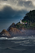 Heceta Head Lighthouse Photograph by Thomas Hall
