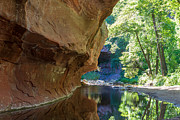 Oak Creek Canyon in Sedona Photograph by Geno Lee