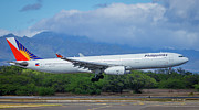 RP-C8782 Philippine Airlines Airbus A330 Landing Daniel K. Inouye International Airport Art Photograph by Reid Callaway