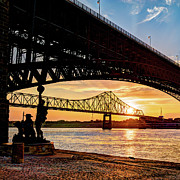 Saint Louis Shoreline Sunrise Along The Mississippi River 1x1 Photograph by Gregory Ballos