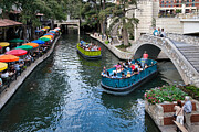 San Antonio River Walk Boat Rides Photograph by Robert Bellomy San Antonio River Walk Boat Rides Photograph by Robert Bellomy