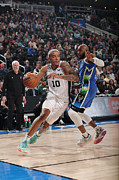 San Antonio Spurs v Milwaukee Bucks Photograph by Gary Dineen