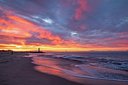 Seabright Beach Sunrise #6 Photograph by Carla Brennan