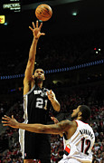 Tim Duncan and Lamarcus Aldridge Photograph by Steve Dykes