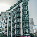 Dez 2016. San Francisco, USA - Old copper-green Columbus tower o Photograph by Amanda Mohler Dez 2016. San Francisco, USA - Old copper-green Columbus tower o Photograph by Amanda Mohler