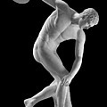 Discobolus of Myron Discus Thrower Statue Photograph by Kathy Anselmo Discobolus of Myron Discus Thrower Statue Photograph by Kathy Anselmo