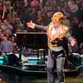 A Legend Takes a Bow Photograph by Lee Darnell A Legend Takes a Bow Photograph by Lee Darnell