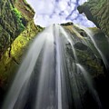 Gljufrabui Waterfall by Sarah Lilja