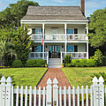 Historic Home in Beaufort by the Sea Photograph by Bob Decker Historic Home in Beaufort by the Sea Photograph by Bob Decker