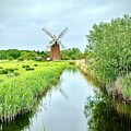 Horsey Windpump 2 by Gordon James