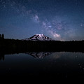 Mt. Adams and Milky Way by Yoshiki Nakamura