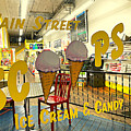 Scoops Photograph by Lee Darnell Scoops Photograph by Lee Darnell