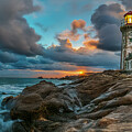 Sunrise Over The Ocean by Dave Sandt
