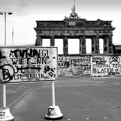 Fine Wall - Artist Fine Wall - Artist
